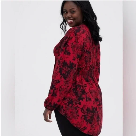 Torrid Babydoll Twill Smocked Button Front High Low Tunic - Picture 4 of 8